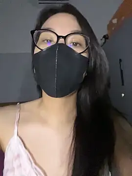 ZzyzyZ-009 online show from June 18, 2026, 2:32 am