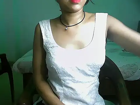Snapshot of Dark_Fantasy02 chatting on July 17, 2026, 9:06 am Dark Fantasy02 online show from July 17, 2026, 9:06 am