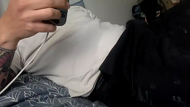 rollcharlie online show from April 14, 2026, 3:28 pm