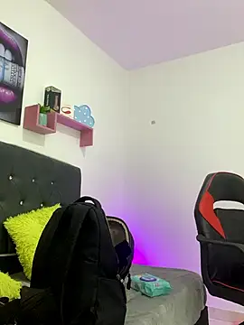 AMY 0317 online show from April 15, 2026, 7:58 pm