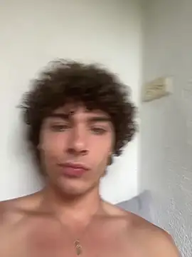 Jokerquin69 online show from April 13, 2026, 7:29 pm