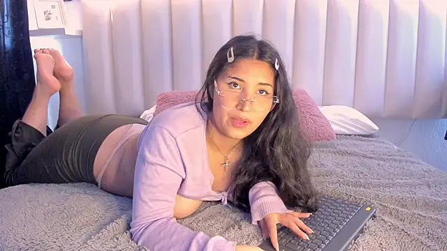 liarossi online show from April 17, 2026, 6:22 pm