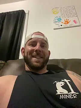 Snapshot of phattyluv89 chatting on May 9, 2026, 2:48 am phattyluv89 online show from May 9, 2026, 2:48 am