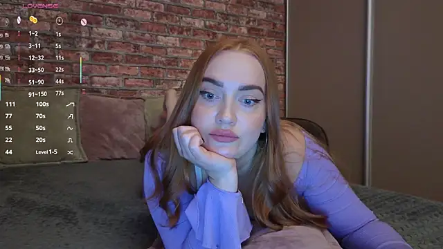 Snapshot of LeryKiss chatting on April 29, 2026, 1:37 pm LeryKiss online show from April 29, 2026, 1:37 pm