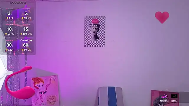 sophiepixel online show from June 17, 2026, 3:39 am