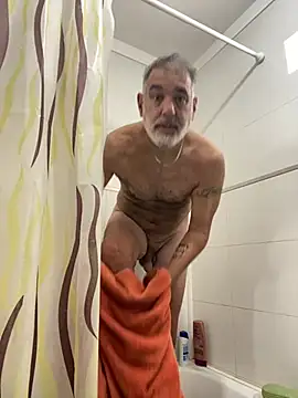 Calamar70 online show from April 17, 2026, 7:28 pm