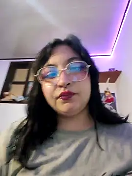 Snapshot of kaori_sama_uwu chatting on April 29, 2026, 7:42 pm kaori sama uwu online show from April 29, 2026, 7:42 pm