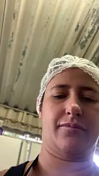 lolitaloira2 online show from April 20, 2026, 11:13 am