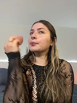 Snapshot of juanitablue chatting on May 1, 2026, 6:57 pm juanitablue online show from May 1, 2026, 6:57 pm
