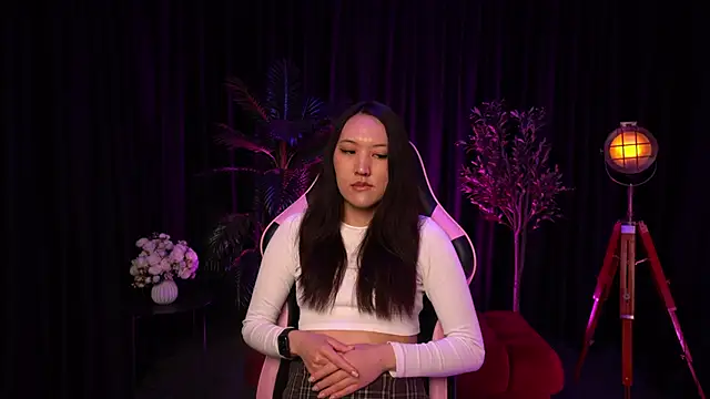 Ami yuna online show from April 18, 2026, 9:00 am