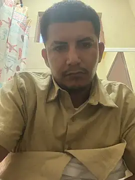 Alcantar01 online show from June 1, 2026, 1:17 am