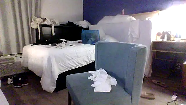 Dicksee Left online show from April 26, 2026, 4:32 am
