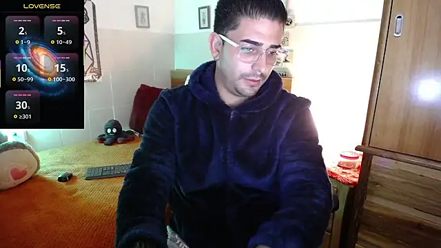 andders  online show from July 30, 2026, 11:26 pm