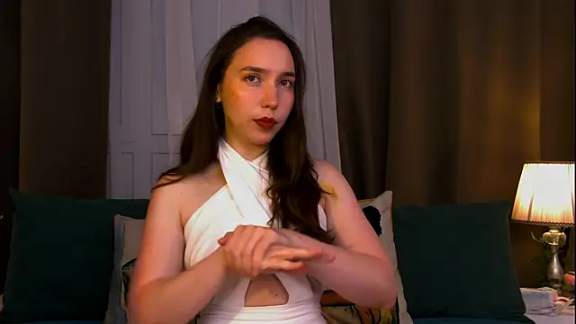 Snapshot of Suzaneey chatting on July 11, 2026, 7:03 pm Suzaneey online show from July 11, 2026, 7:03 pm