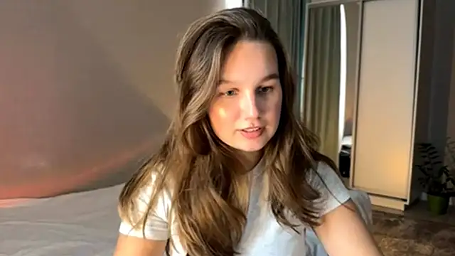 secretnaya girl online show from June 12, 2026, 8:34 am