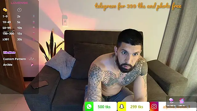 Alyssa and DAngelo online show from June 30, 2026, 2:33 am