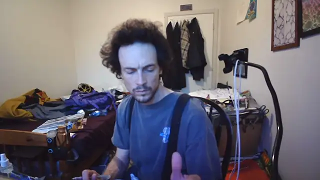 Snapshot of JohnnyMoves chatting on June 5, 2026, 11:54 pm JohnnyMoves online show from June 5, 2026, 11:54 pm