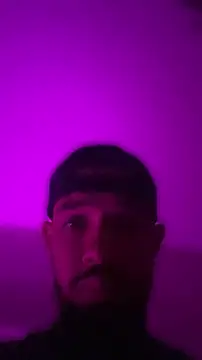 lowkeycashxxx online show from April 16, 2026, 6:14 am