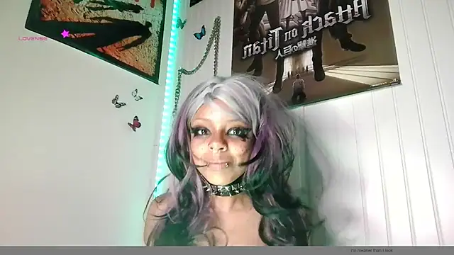 Snapshot of nerdyhotgoth chatting on June 19, 2026, 5:13 am nerdyhotgoth online show from June 19, 2026, 5:13 am