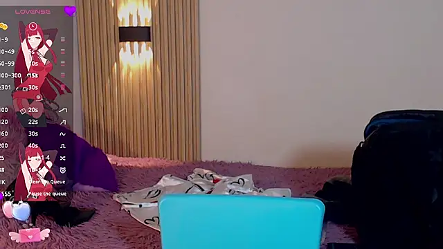 LucyWild8 online show from July 9, 2026, 3:00 pm