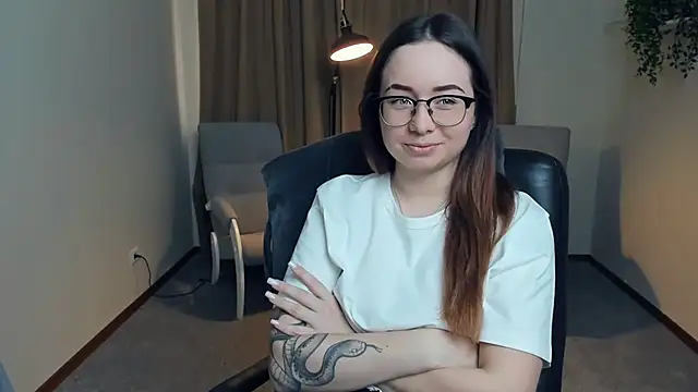 NadaRudeen online show from April 18, 2026, 12:40 pm