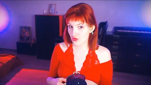 ConchitaMesser online show from April 22, 2026, 8:15 pm