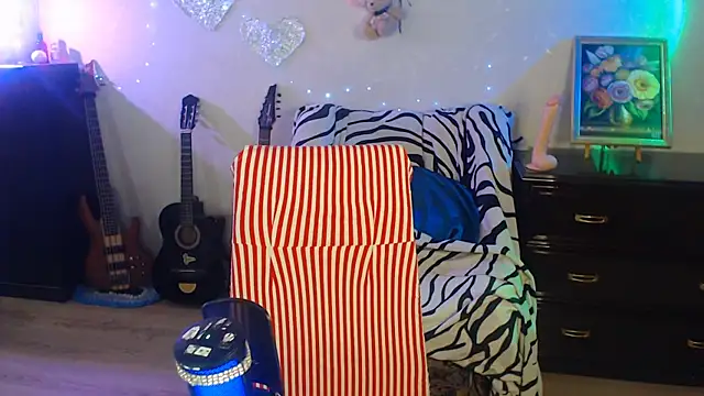 ConchitaMesser online show from May 26, 2026, 3:04 am