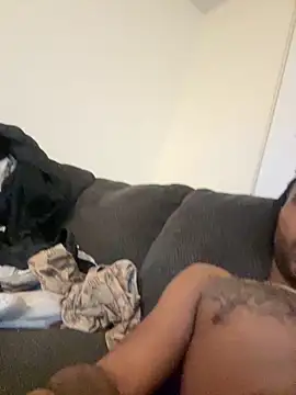 dsddy1912 online show from April 20, 2026, 10:07 am