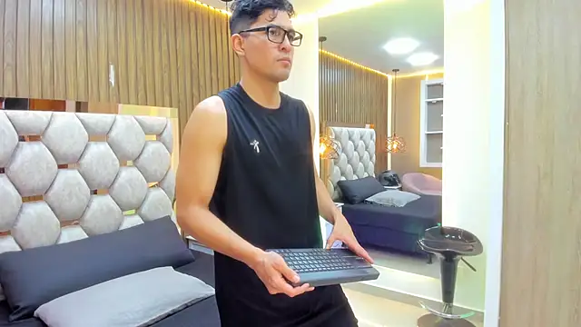 Gean Mclovin online show from May 19, 2026, 7:10 pm