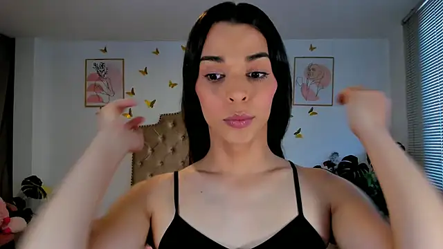 Snapshot of bella_grego chatting on July 10, 2026, 1:33 pm bella grego online show from July 10, 2026, 1:33 pm