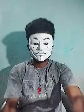 badmasss69 online show from May 4, 2026, 9:23 am
