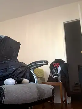 Snapshot of mrgudlukin chatting on November 8, 2025, 6:11 pm mrgudlukin online show from November 8, 2025, 6:11 pm