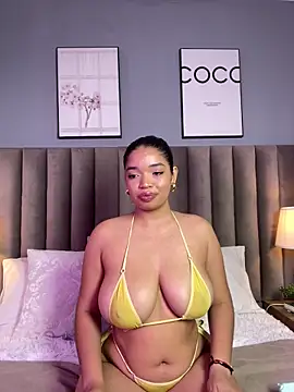 LilyFoox online show from June 4, 2026, 1:05 pm