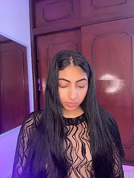 Lily Rush online show from May 5, 2026, 12:08 pm