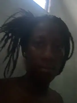 Snapshot of Aprilberri chatting on July 15, 2026, 11:23 pm Aprilberri online show from July 15, 2026, 11:23 pm