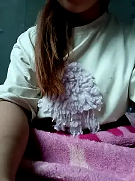 Ngocnga2 online show from April 25, 2026, 8:39 am