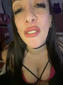 babyerika online show from June 12, 2026, 2:20 am