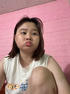 NhungNhun789 online show from April 17, 2026, 7:44 am