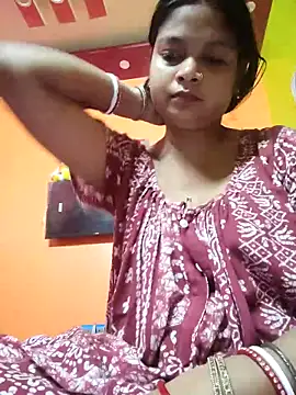 Simupaul001 online show from May 8, 2026, 9:29 pm