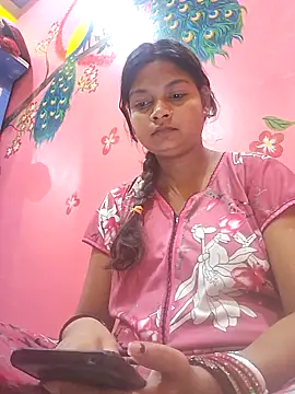 Simupaul001 online show from April 30, 2026, 10:58 pm