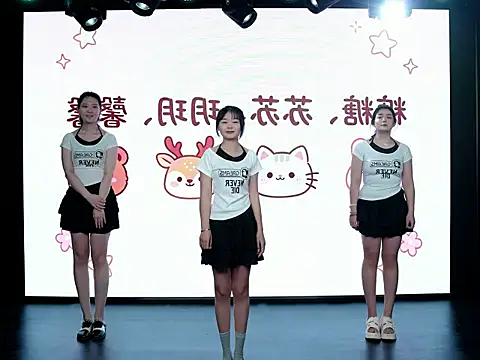 SXT0001 online show from April 18, 2026, 9:00 am