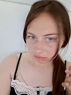 AquaxBlue online show from May 17, 2026, 5:24 pm