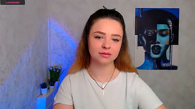 Snapshot of NicoleAura chatting on May 14, 2026, 7:49 am NicoleAura online show from May 14, 2026, 7:49 am