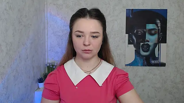 Snapshot of NicoleAura chatting on April 27, 2026, 6:55 am NicoleAura online show from April 27, 2026, 6:55 am