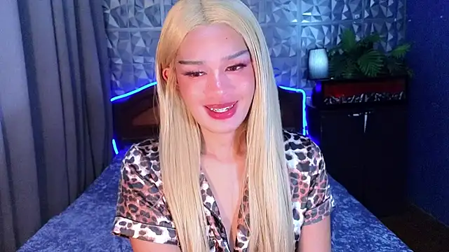 Snapshot of WhisperMyName_Aubrey chatting on June 10, 2026, 3:35 pm WhisperMyName Aubrey online show from June 10, 2026, 3:35 pm