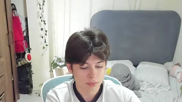 Felixzyn online show from June 24, 2026, 7:33 pm