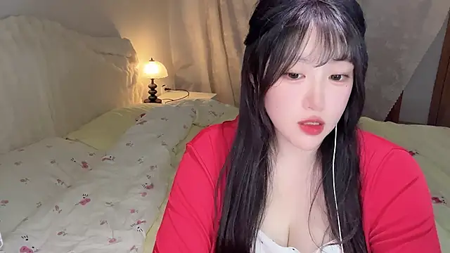 Snapshot of SweetButWildbaby chatting on May 9, 2026, 3:48 pm SweetButWildbaby online show from May 9, 2026, 3:48 pm