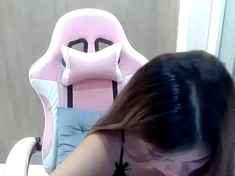 sweety katexx online show from May 12, 2026, 3:18 pm