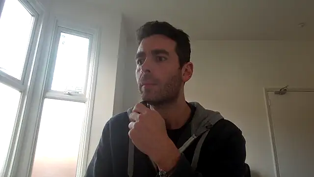 frenchbdmaninlondon online show from April 28, 2026, 11:25 am