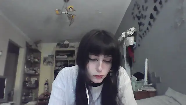 Snapshot of ChargedReign chatting on June 22, 2026, 4:59 pm ChargedReign online show from June 22, 2026, 4:59 pm